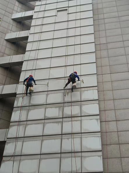 龙泉驿区高空外墙清洗